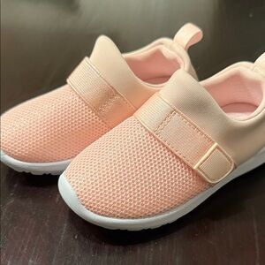 Cat & Jack Baby pink  Slip-On Sneakers size 7 NWOT